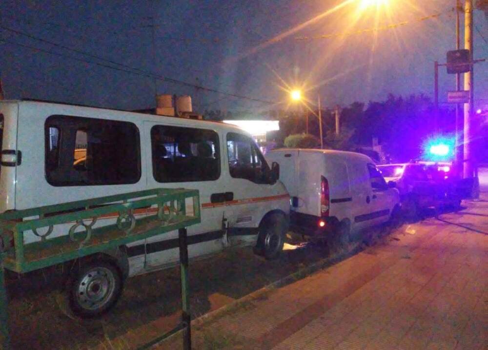 accidente barrio poluyan - Triple choque sin lesionados
