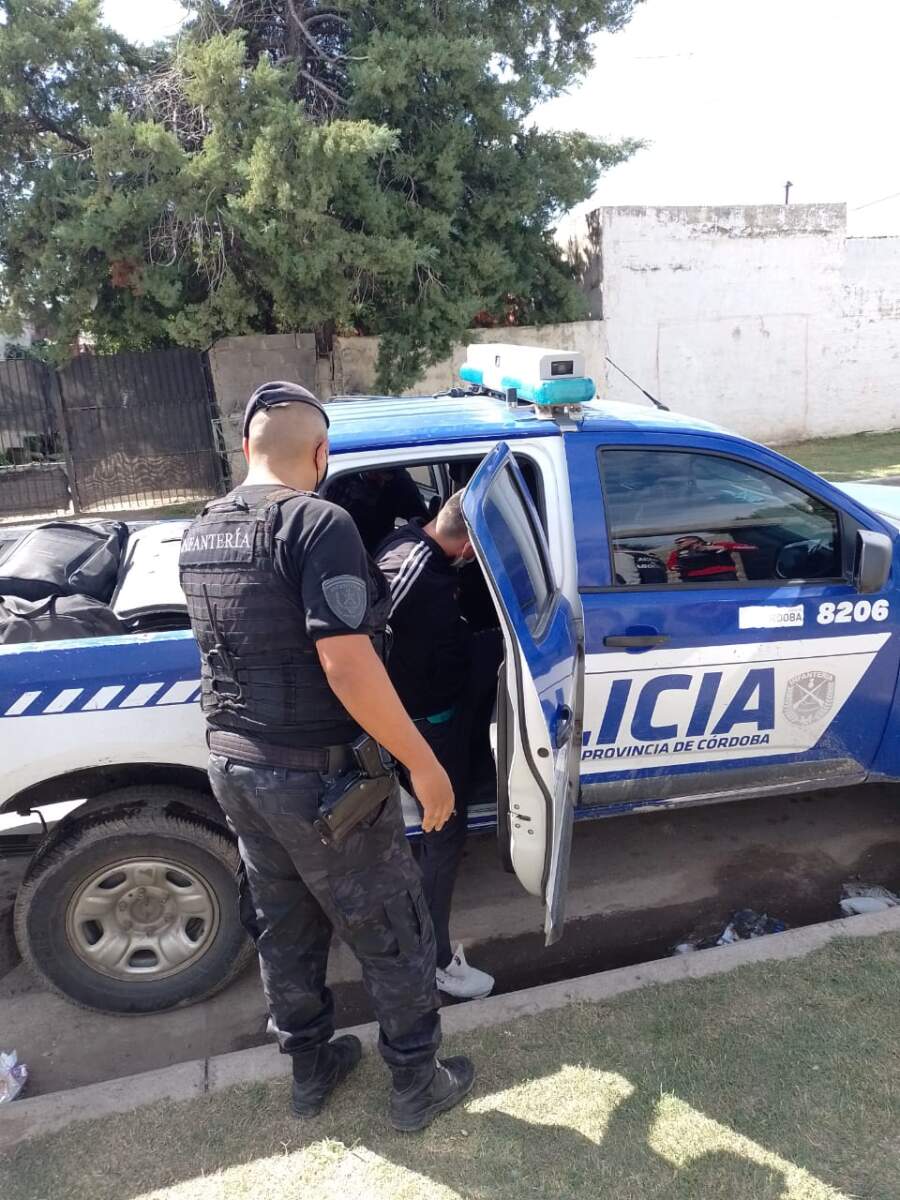 Potrero de Garay: Cuatro detenidos por robo con arma de fuego WhatsApp Image 2022 03 19 at 17.48.40 - Potrero de Garay: Cuatro detenidos por robo con arma de fuego