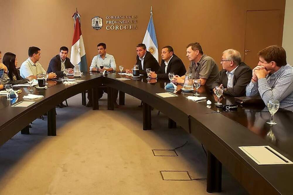 mesa provincia municipios - La “re-re” dio otro paso en la Mesa Provincia-Municipios￼