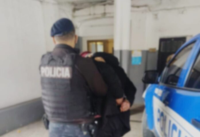 detenido barrio parque virrey