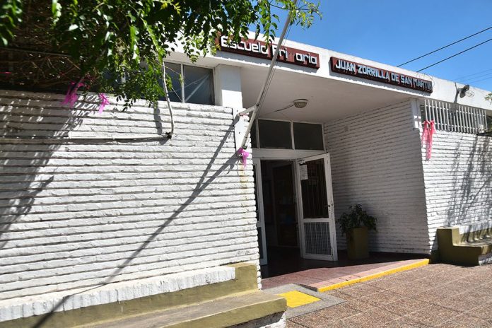 escuela explosivo