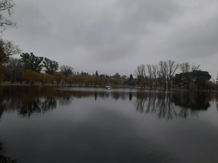 nublado gris frio tajamar clima llovizna lluvia