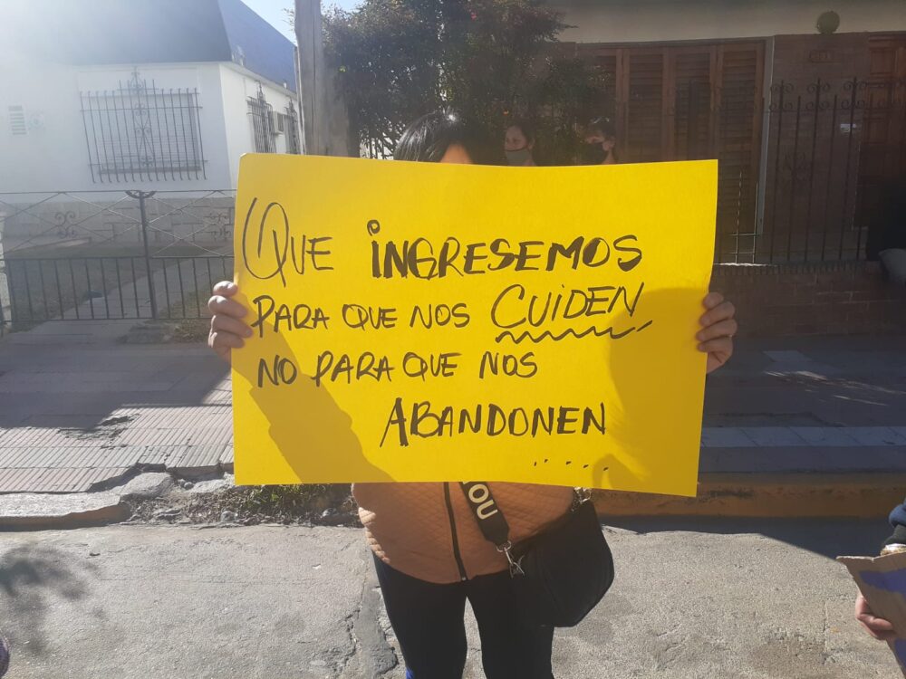 Pacífica concentración en el Sanatorio Alta Gracia por falencias en la atención sanatorio alta gracia manifestacion1 - Pacífica concentración en el Sanatorio Alta Gracia por falencias en la atención