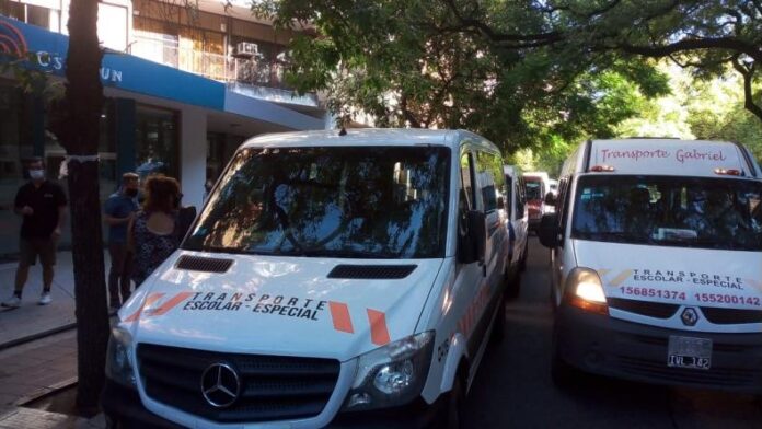 transporte escolar cordoba
