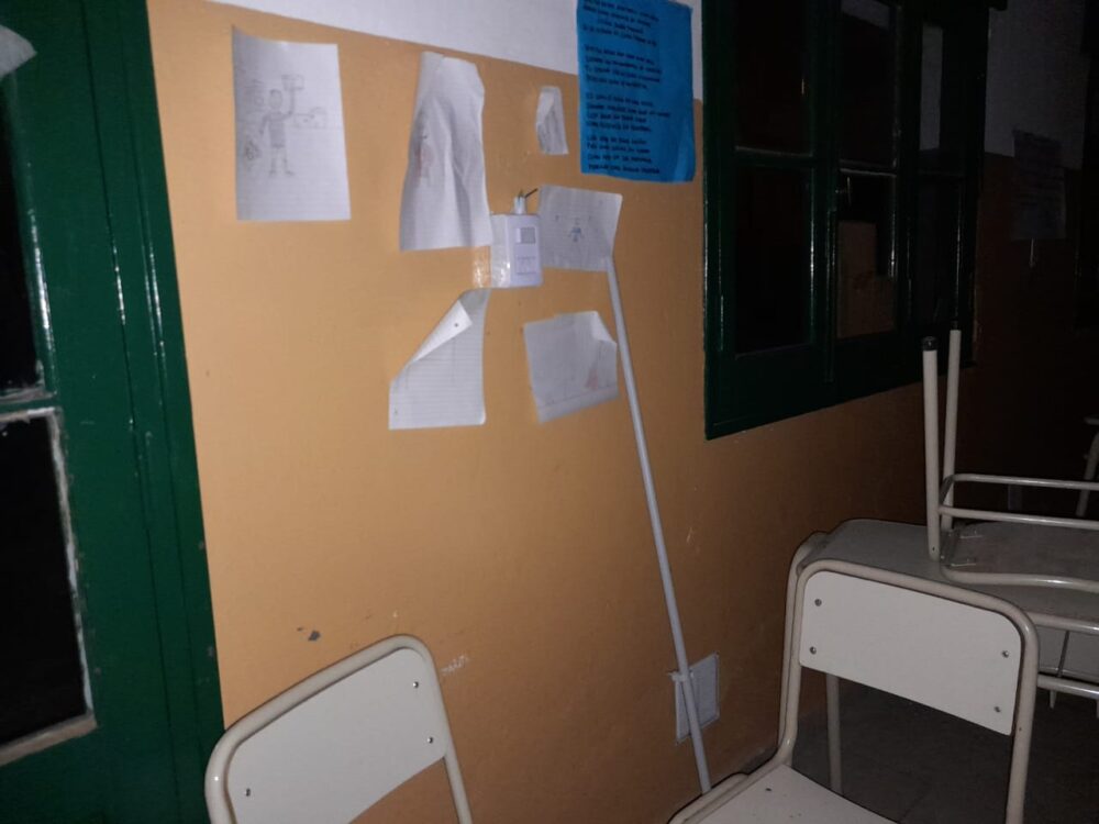 Por hechos de vandalismo en la escuela Anacleto Oviedo se pone en duda el dictado de clases esta semana proa 8 - Por hechos de vandalismo en la escuela Anacleto Oviedo se pone en duda el dictado de clases esta semana