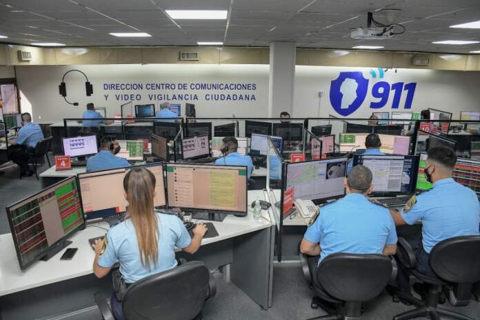 911 policia ilustrativa