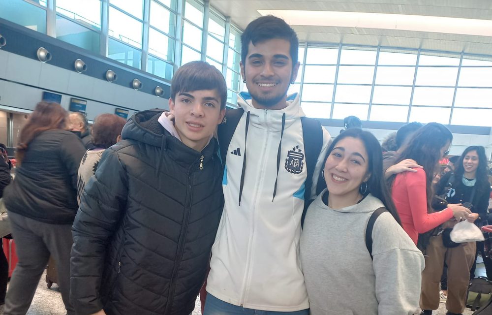jovenes ballet argentino e1687272558559 - Orgullo nacional: ya están en Bélgica los bailarines de Alta Gracia y Anisacate