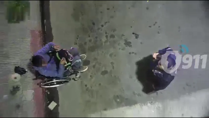 ladron silla de ruedas