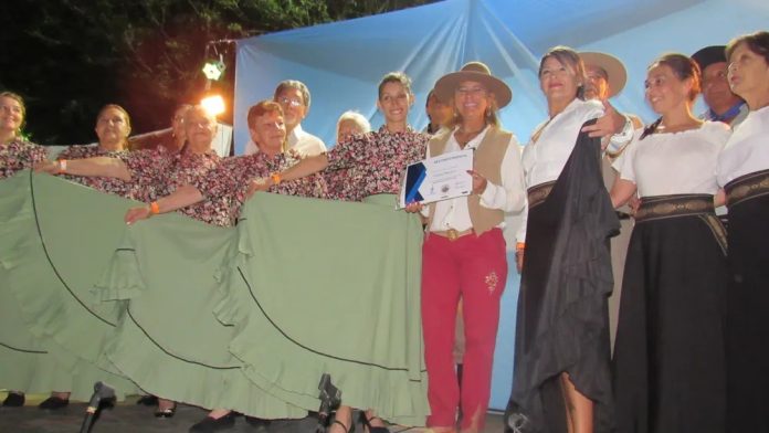 WhatsApp-Image-2023-11-28-at-10.59.55