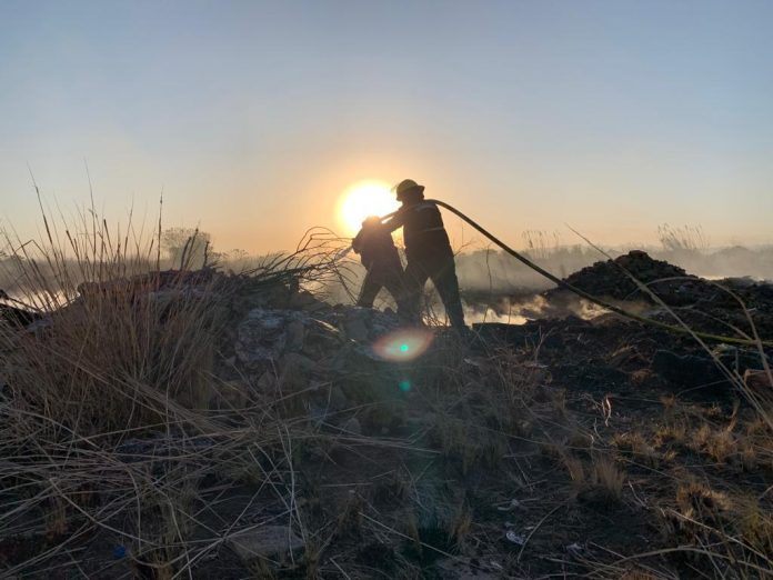 bomberos-incendio-foco-ilustrativa
