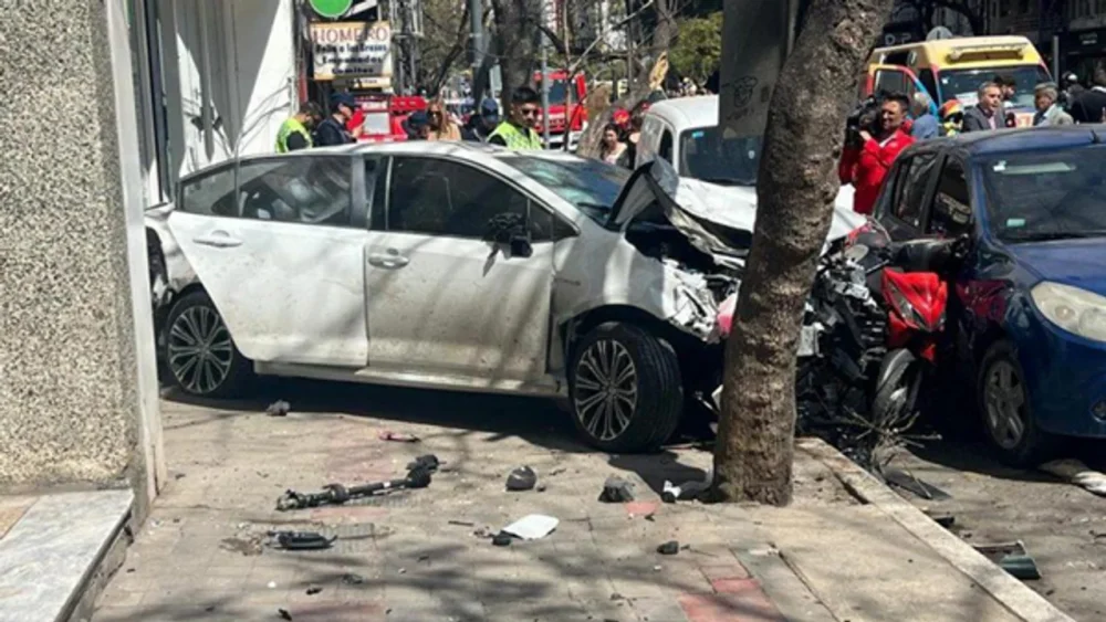 accidente chacabuco - Dieron de alta a la joven que perdió la pierna en el choque múltiple de la Chacabuco