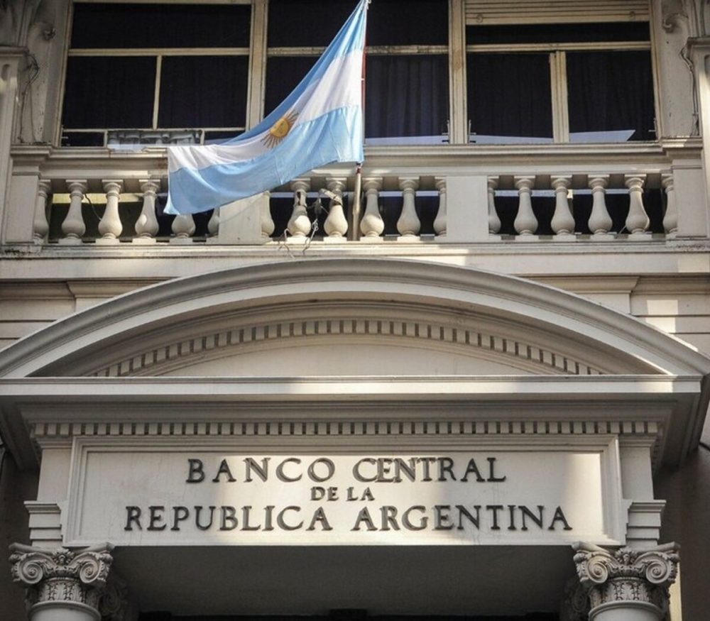banco central - El Banco Central confirmó que mandó lingotes de oro al exterior pero sigue sin precisar adónde