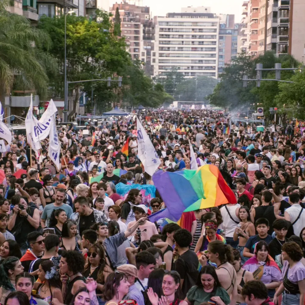 marcha del orgullo cba - Por qué esta convocatoria del colectivo LGTBIQ+ se presenta como antifascista y antirracista