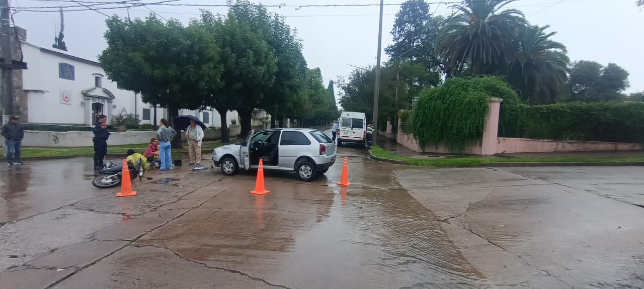 Dos mujeres lesionadas tras un accidente Dos mujeres lesionadas tras un accidente