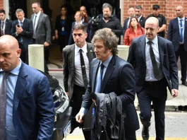 Tras las elecciones, Milei demora los cambios y aumentan las tensiones en el Gabinete