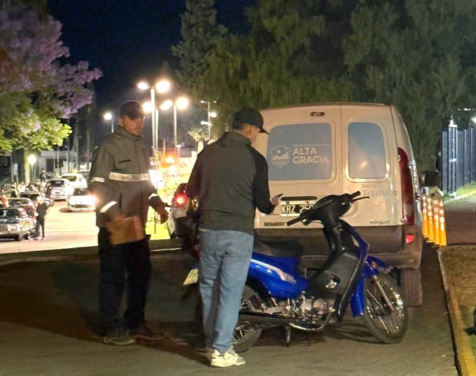 WhatsApp Image 2025-11-15 at 12.22.07