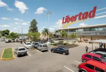Despidos masivos en un reconocido supermercado de Córdoba que fue vendido