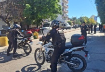 El Servicio Penitenciario traslada a cuatro familiares detenidos de Tomás Orihuela a la sala velatoria