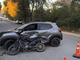 Motociclista lesionado tras un choque en calle Catamarca